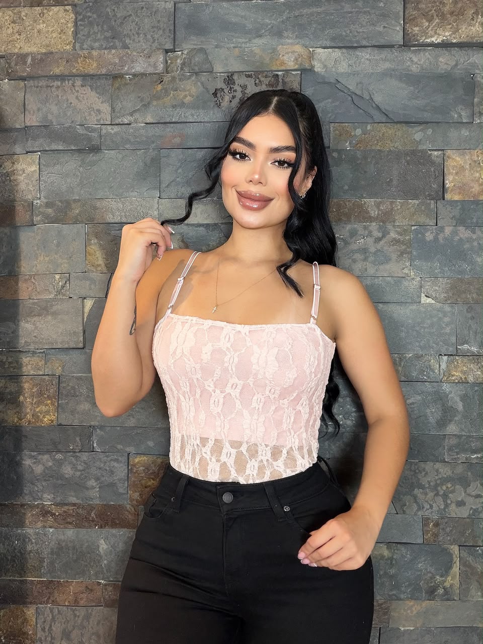 ✨🌸 TOP ENCAJE ROSÊ 🌸✨ Sencillamente delicado, romántico y sexy.