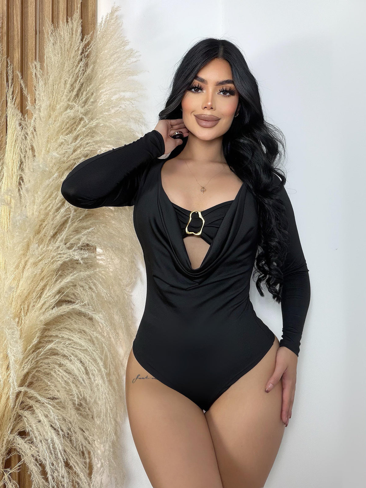 ✨ Body Noir Drapeado Luxe